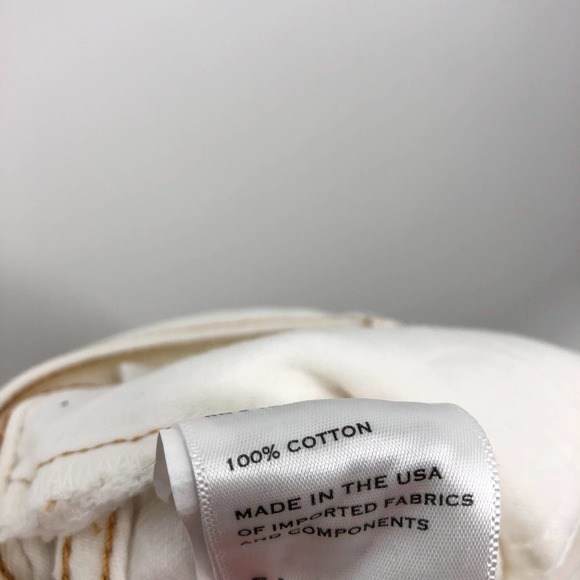 NWT SLVRLAKE London Relaxed Denim Shorts Ivory Size 28 High Rise - Picture 10 of 10